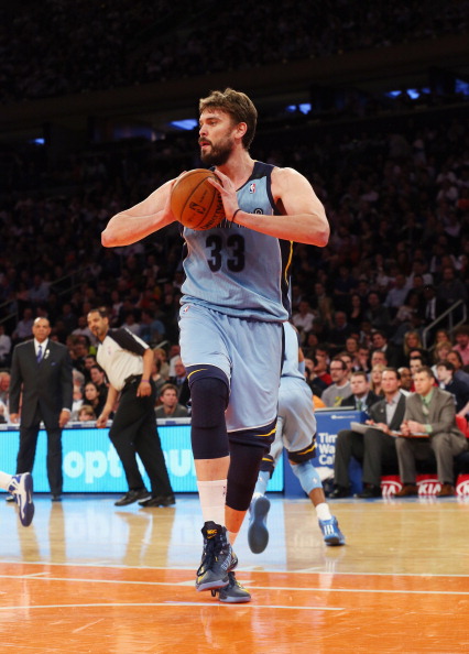 着惊喜与激 着惊喜与激